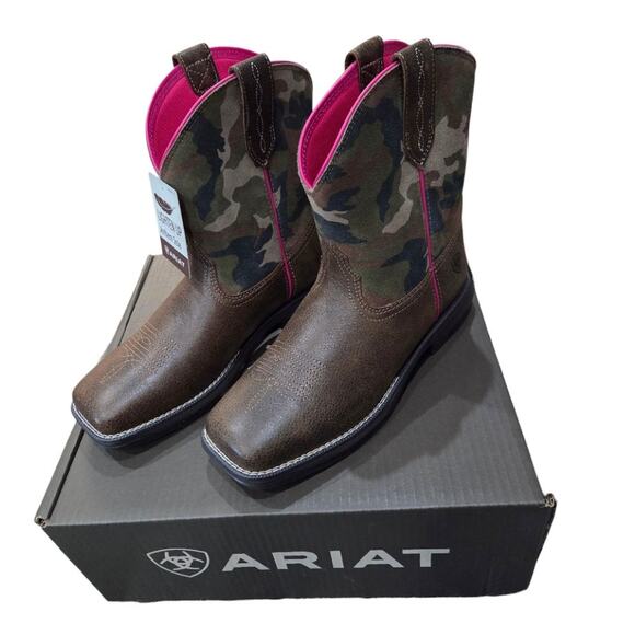 Ariat Anthem Shortie Myra Cowboy Boots Brown Bomber Casually Camo 8.5B Western - Picture 2 of 7
